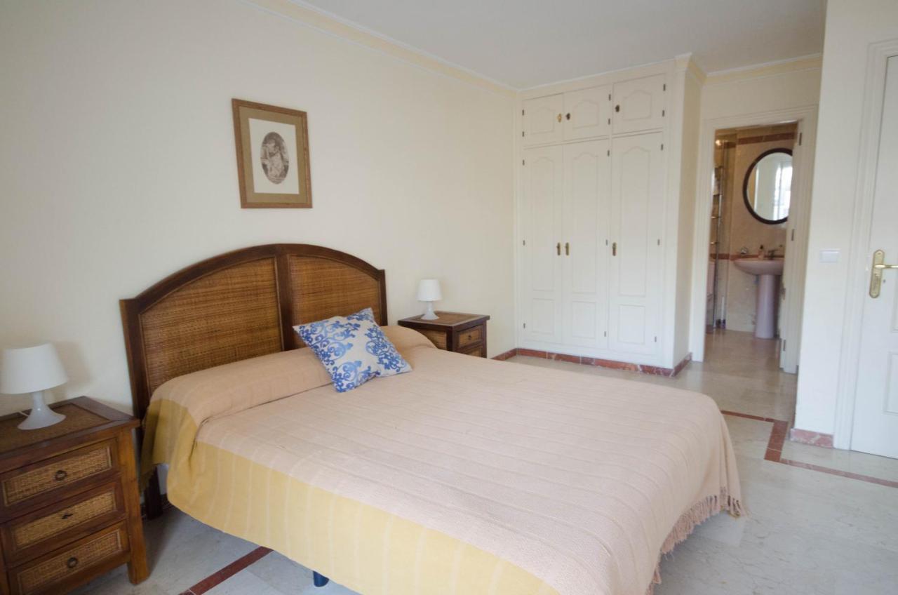 Aparment Neptuno- Located On The Promenade A Few Metres From The Beach. 에스테포나 외부 사진