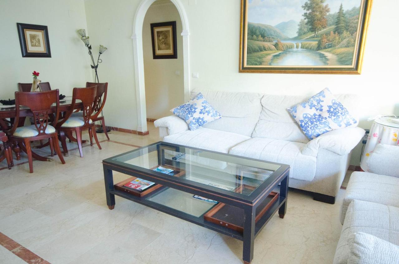 Aparment Neptuno- Located On The Promenade A Few Metres From The Beach. 에스테포나 외부 사진